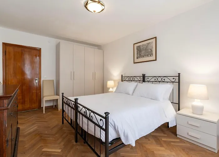 Torre Dell'orologio By Bricola Veneza