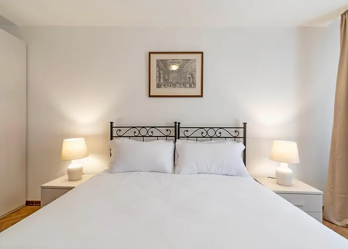 Apartamento Torre Dell'orologio By Bricola Veneza